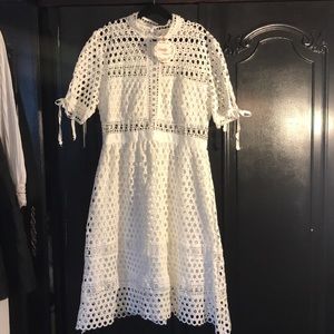 NEW Lovely white midi dress